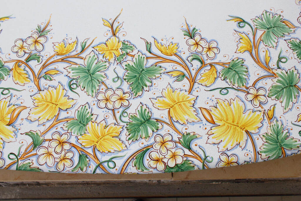 table-oval-49-99 detail #1