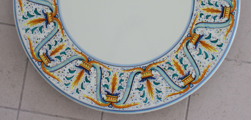 table-round-51-4 detail #1