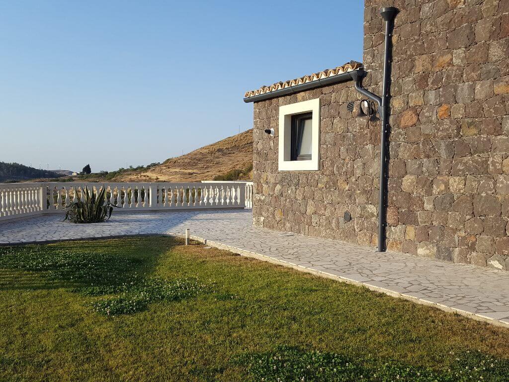 mansion-lava-stone-cladding-1 detail #2