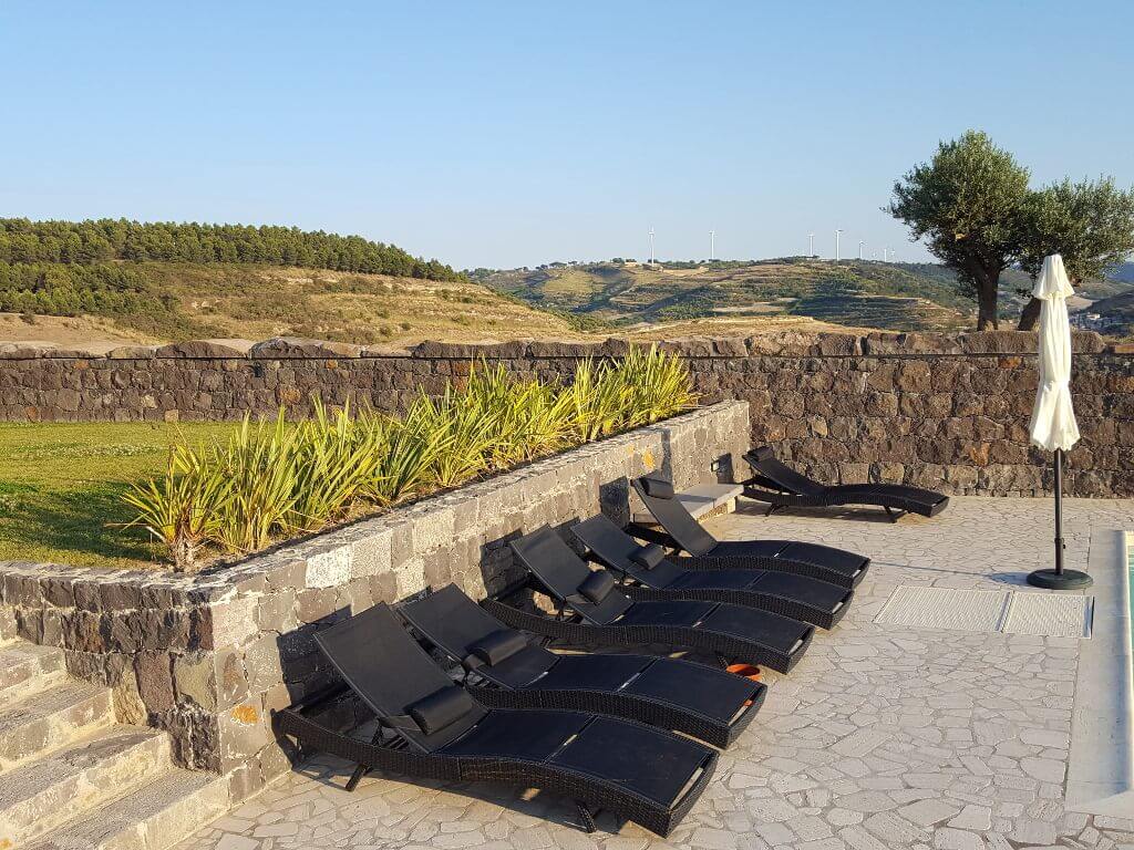 mansion-lava-stone-cladding-3 detail #2