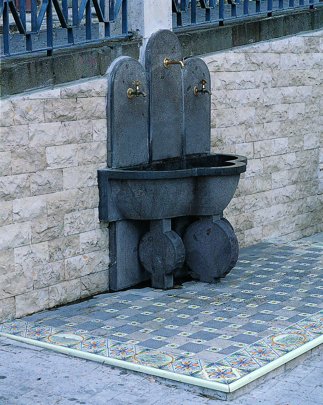 fountain-mod-g06 detail #3