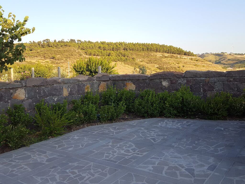 lava-stone-mosaic-pavement-1 dettaglio #3