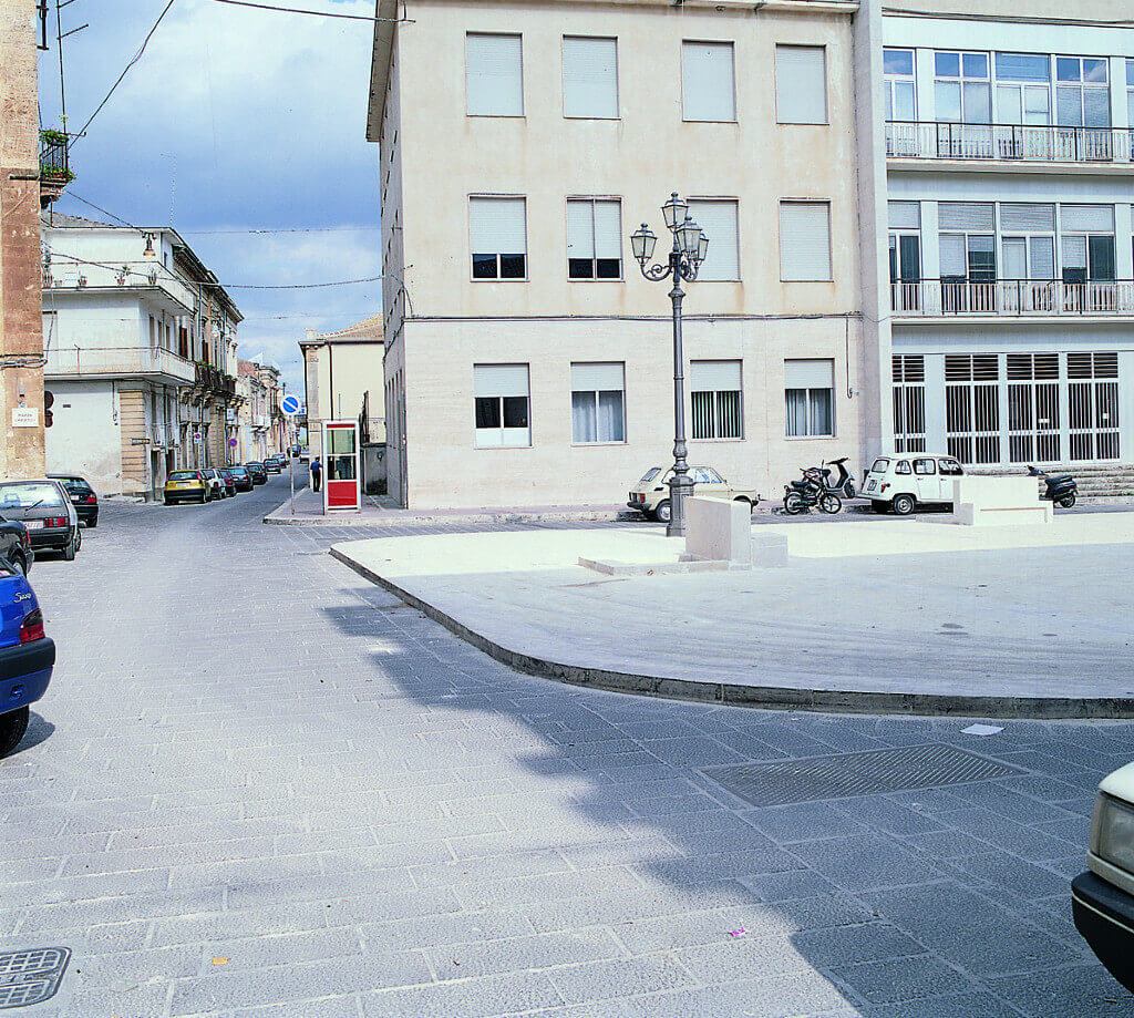 pavement-10 detail #1